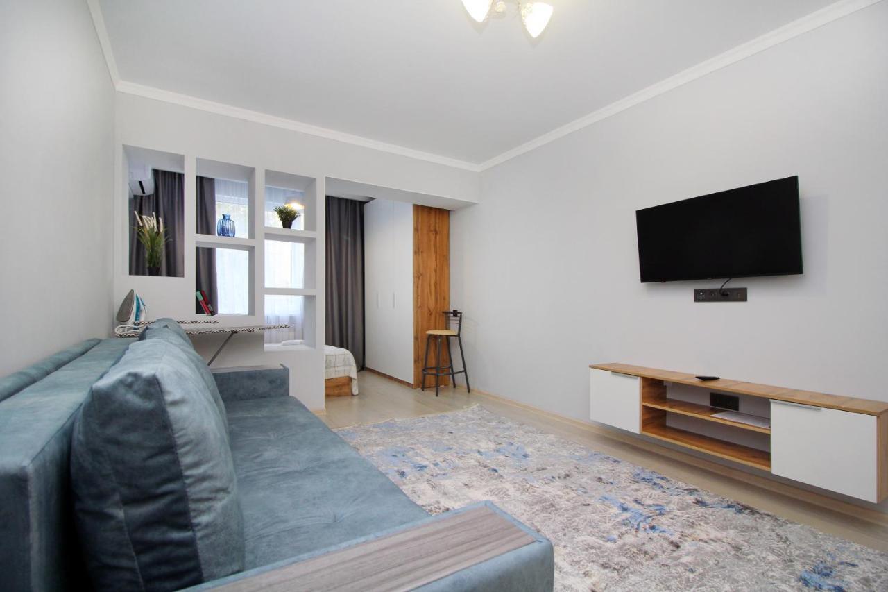 Cozy Studio In The Best Area! 5 Almaty Luaran gambar