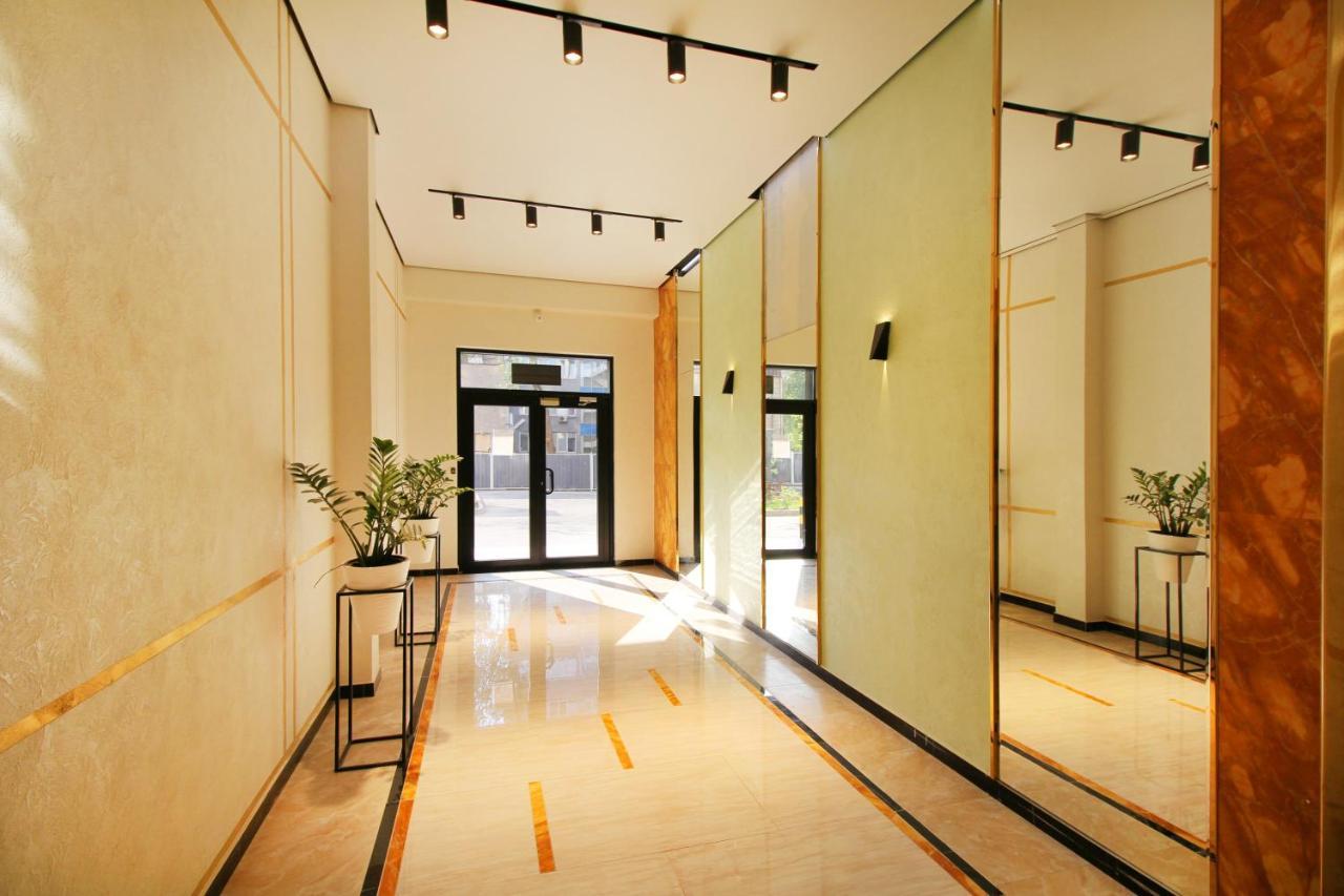 Cozy Studio In The Best Area! 5 Almaty Luaran gambar